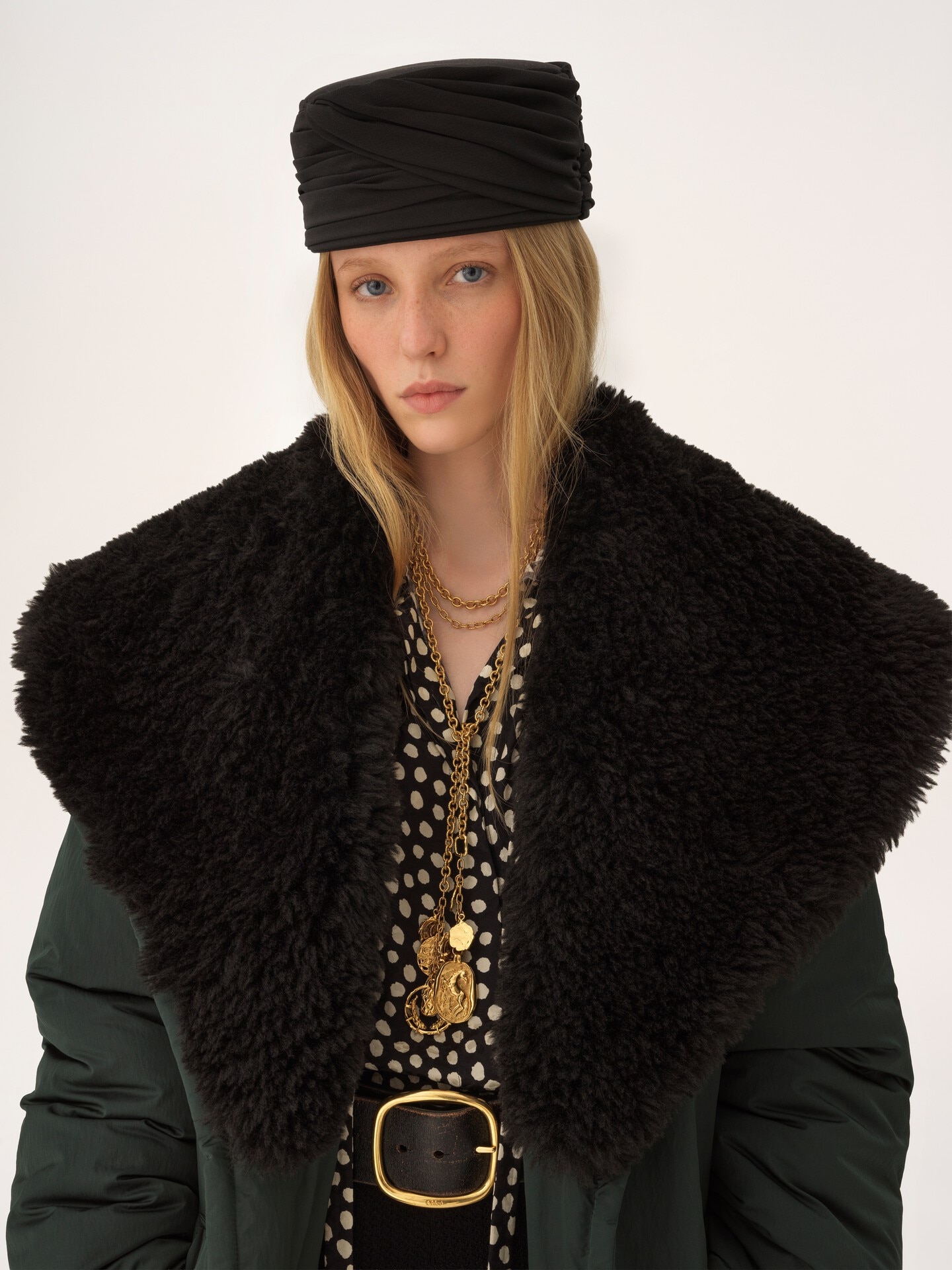 Manteau court en satin technique - 7