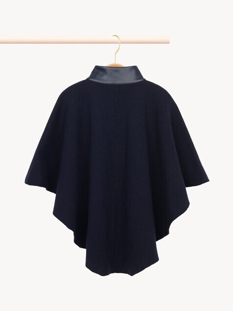 Kids' asymmetrical cape