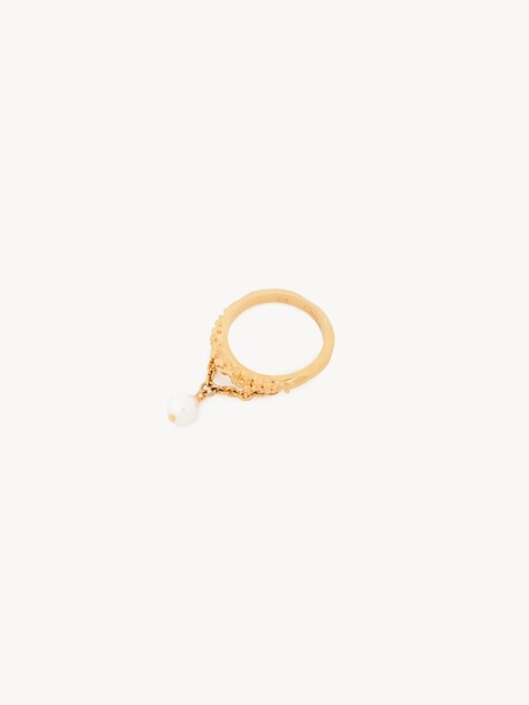 The Chlo&eacute; Shells ring