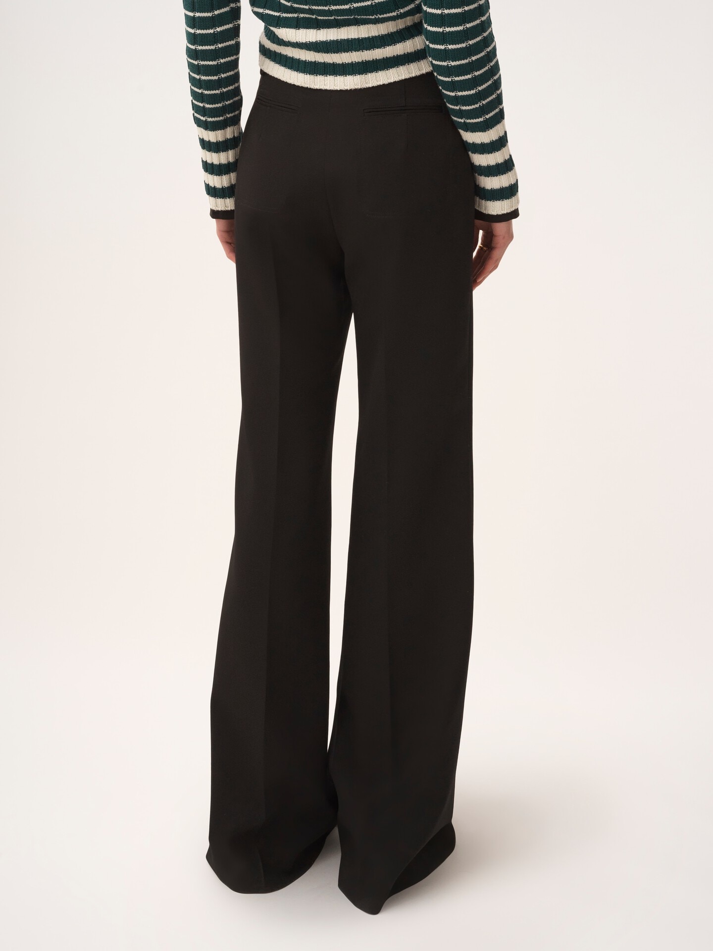 Pantalon taille haute &eacute;vas&eacute; en laine grain de poudre - 4.0