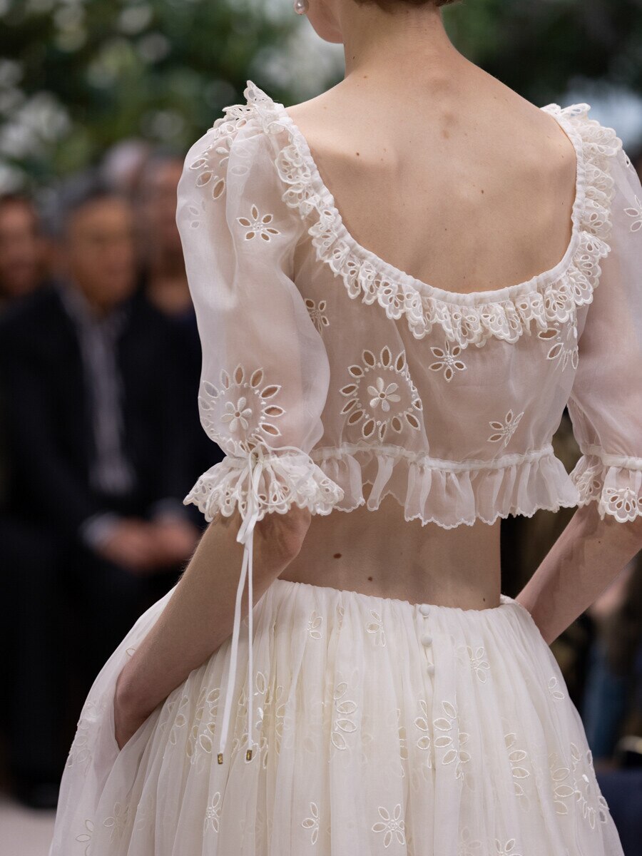 Look 34 - 3