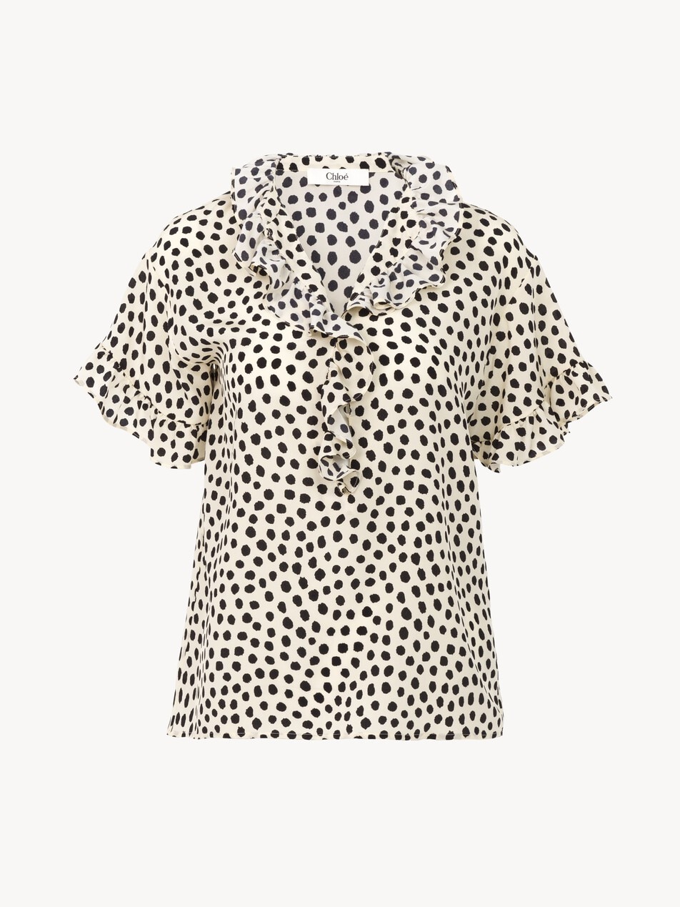 Short-sleeve ruffled top in cr&ecirc;pe de chine