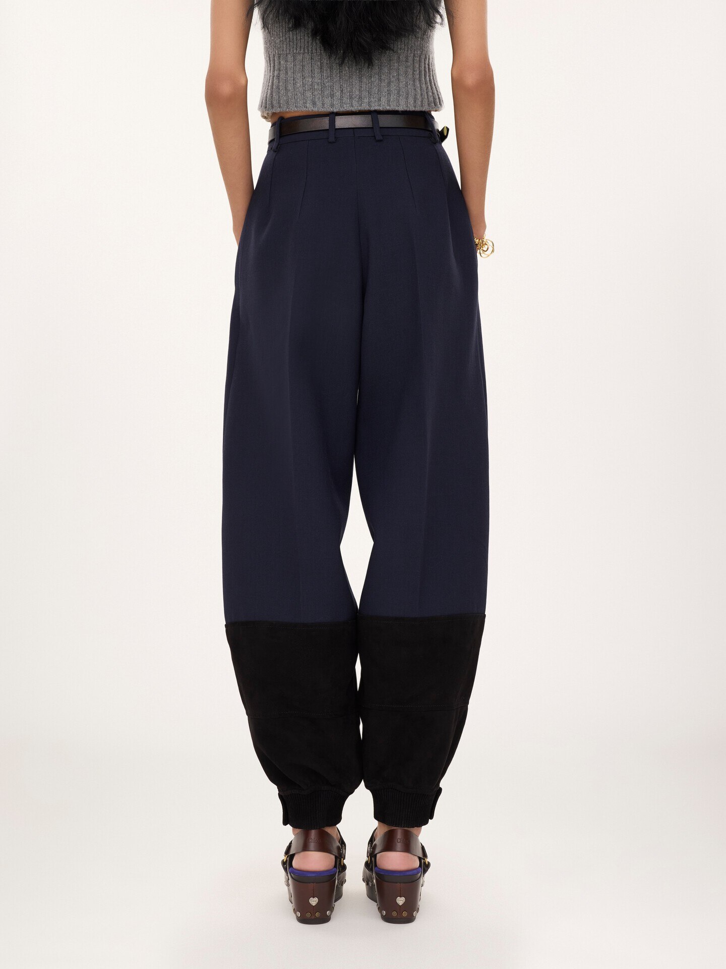 High-rise barrel pants in wool cr&ecirc;pe & suede leather - 4.0