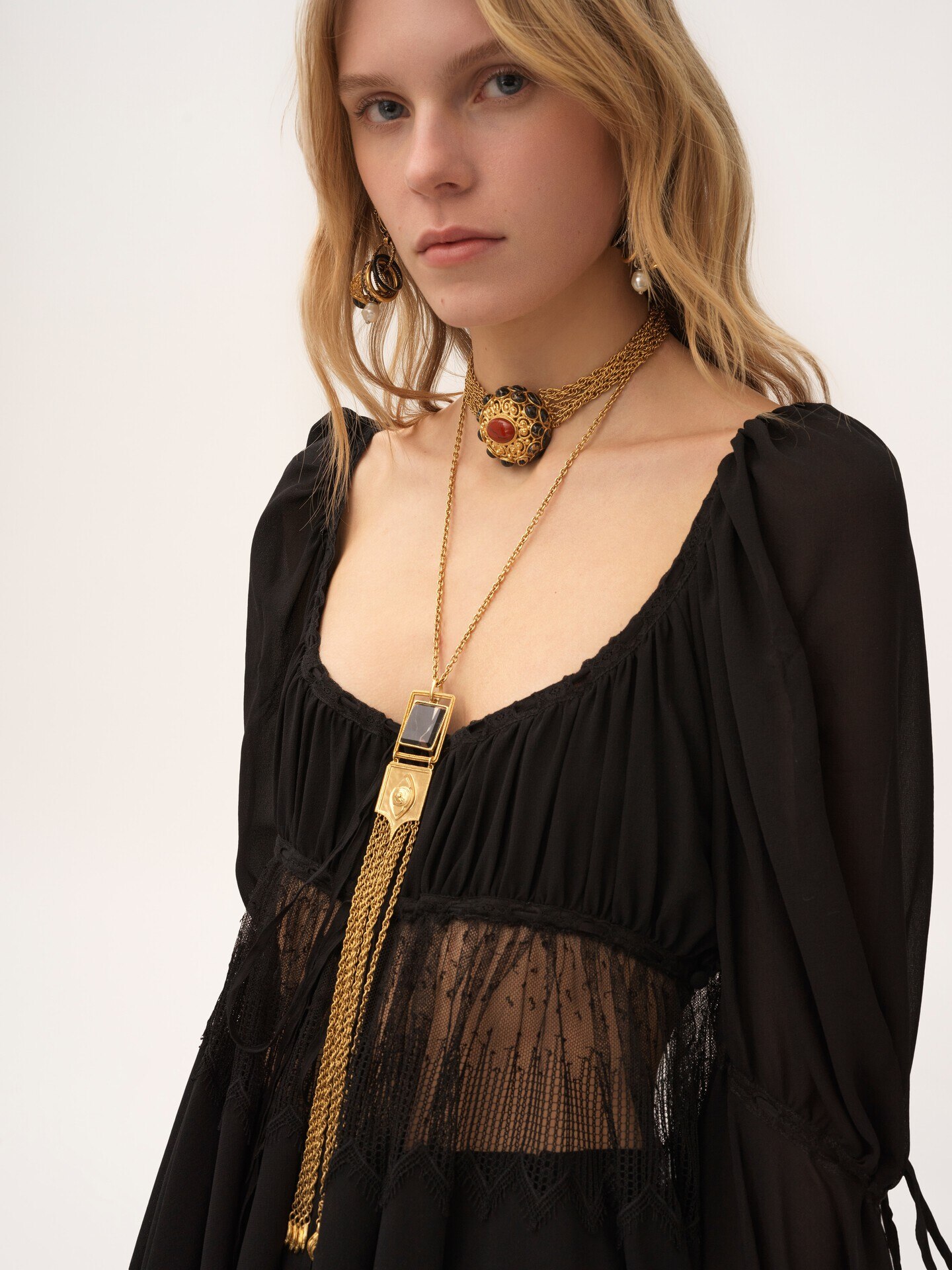 Scoop-neck puff-sleeve top in silk georgette & lace - 7