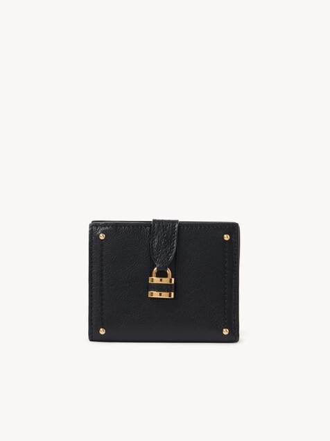 Quadratisches Paddington Portemonnaie aus genarbtem Leder