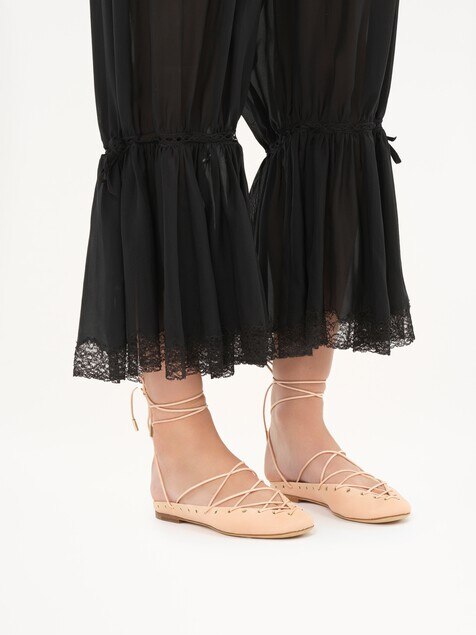 Chloé Ghilliesバレエパンプス