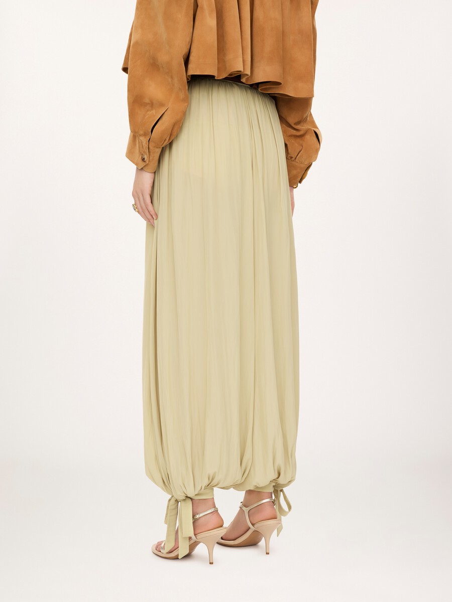 Fluid pleated trousers in washed technical satin - 7