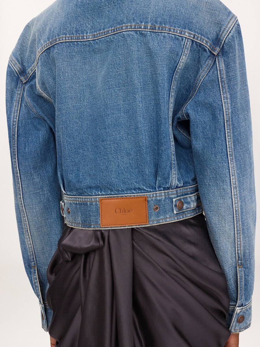 Collarless cropped denim jacket - 9