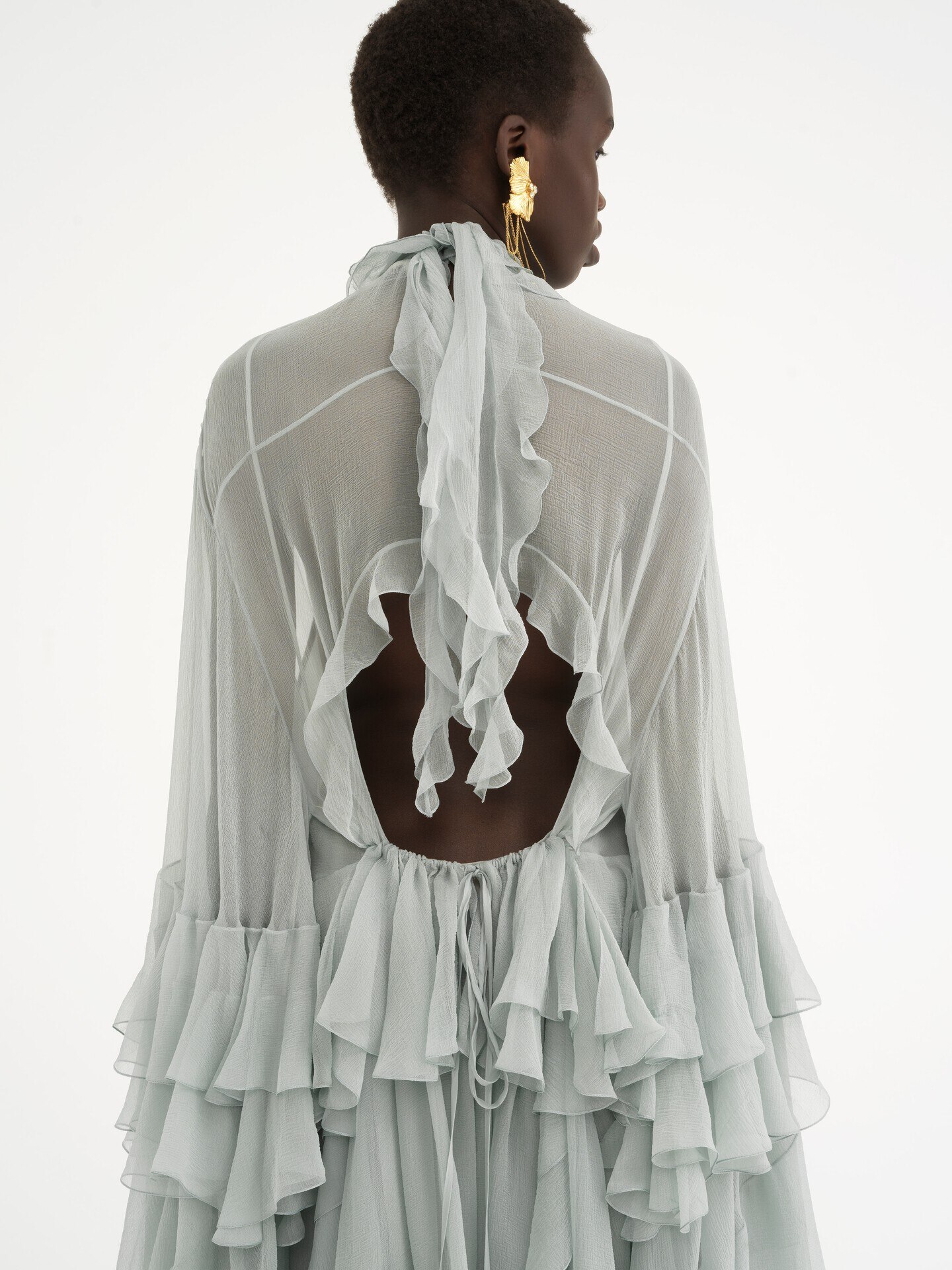 Mini robe volant&eacute;e en mousseline de soie - 6