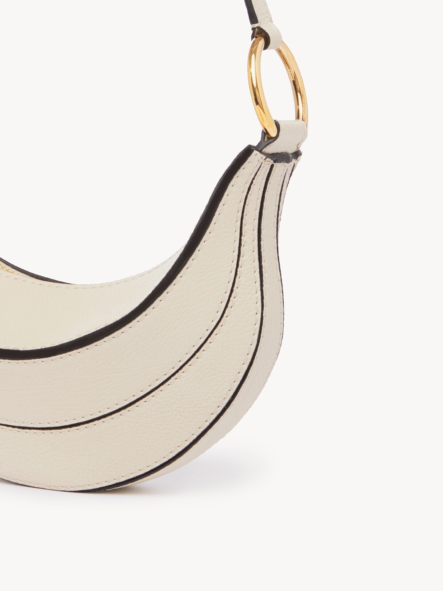 Banana cross-body bag in grained leather - 7