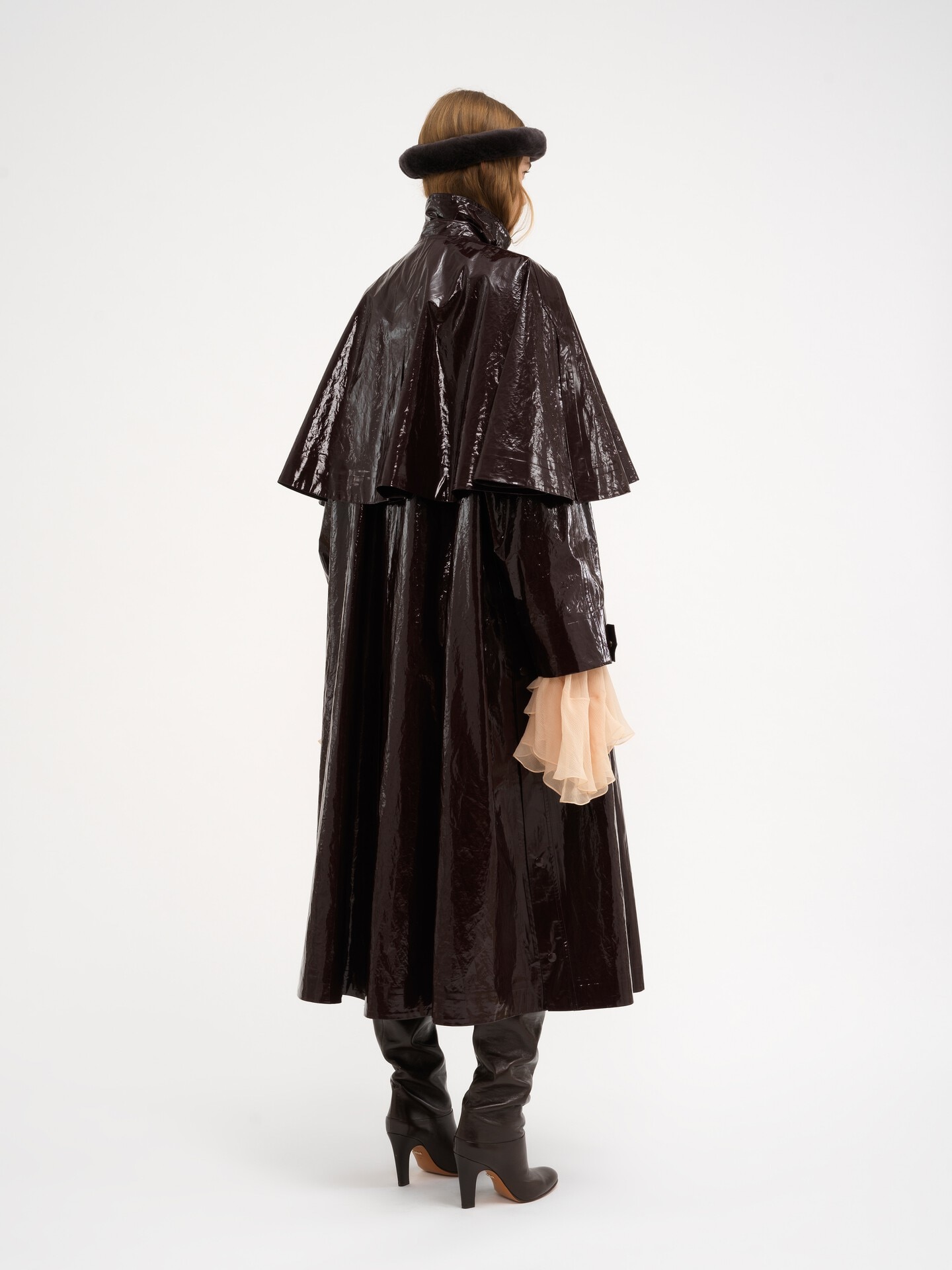 Parka cape oversize en coton laqu&eacute; brillant - 5