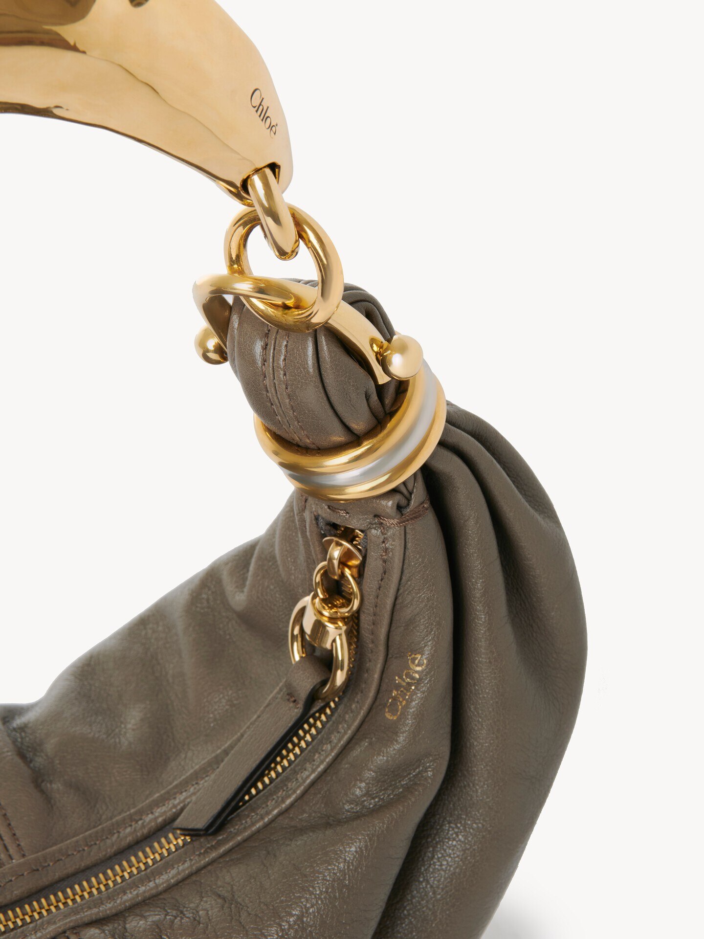 Small Bracelet hobo Bag in grained leather - 7