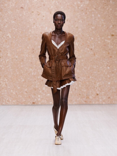 Look 25