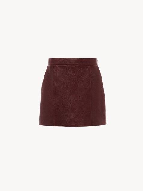 Straight mini skirt in leather