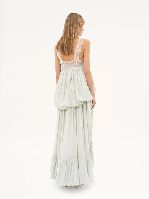 Vestido de volantes irregular de seda habotai y encaje