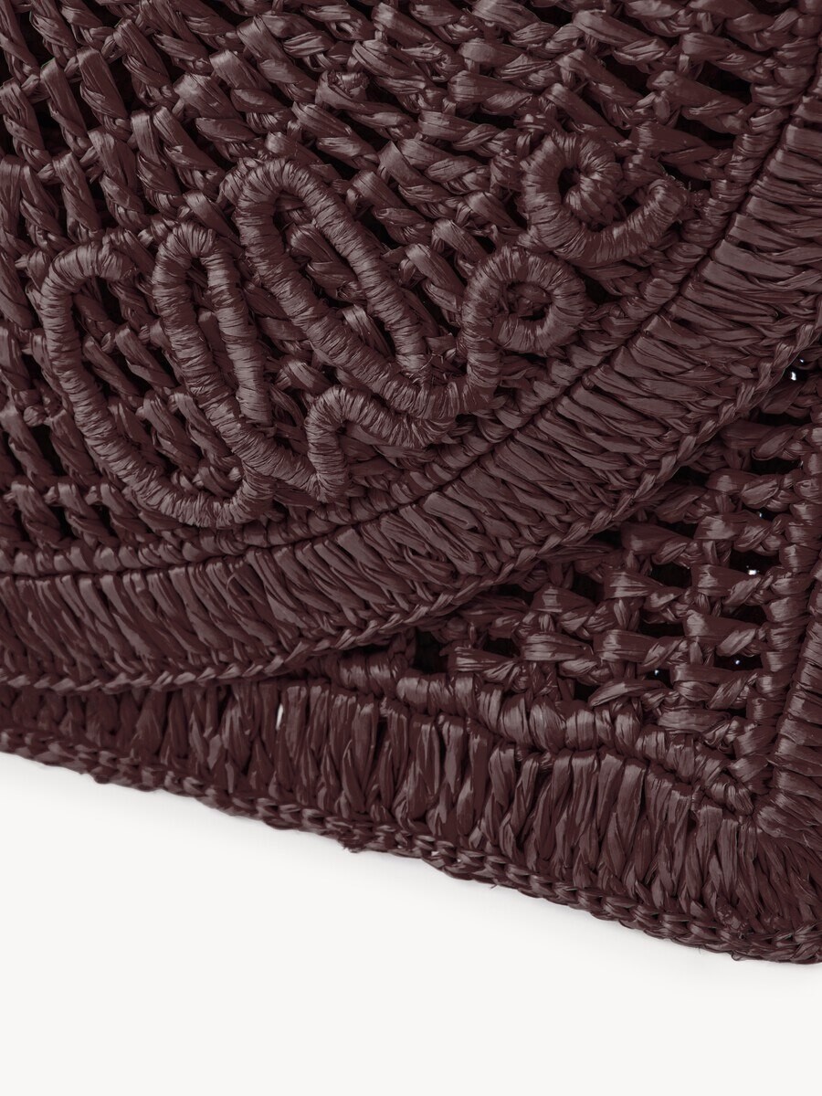 Summer Banana flat pouch with strap in raffia - 7