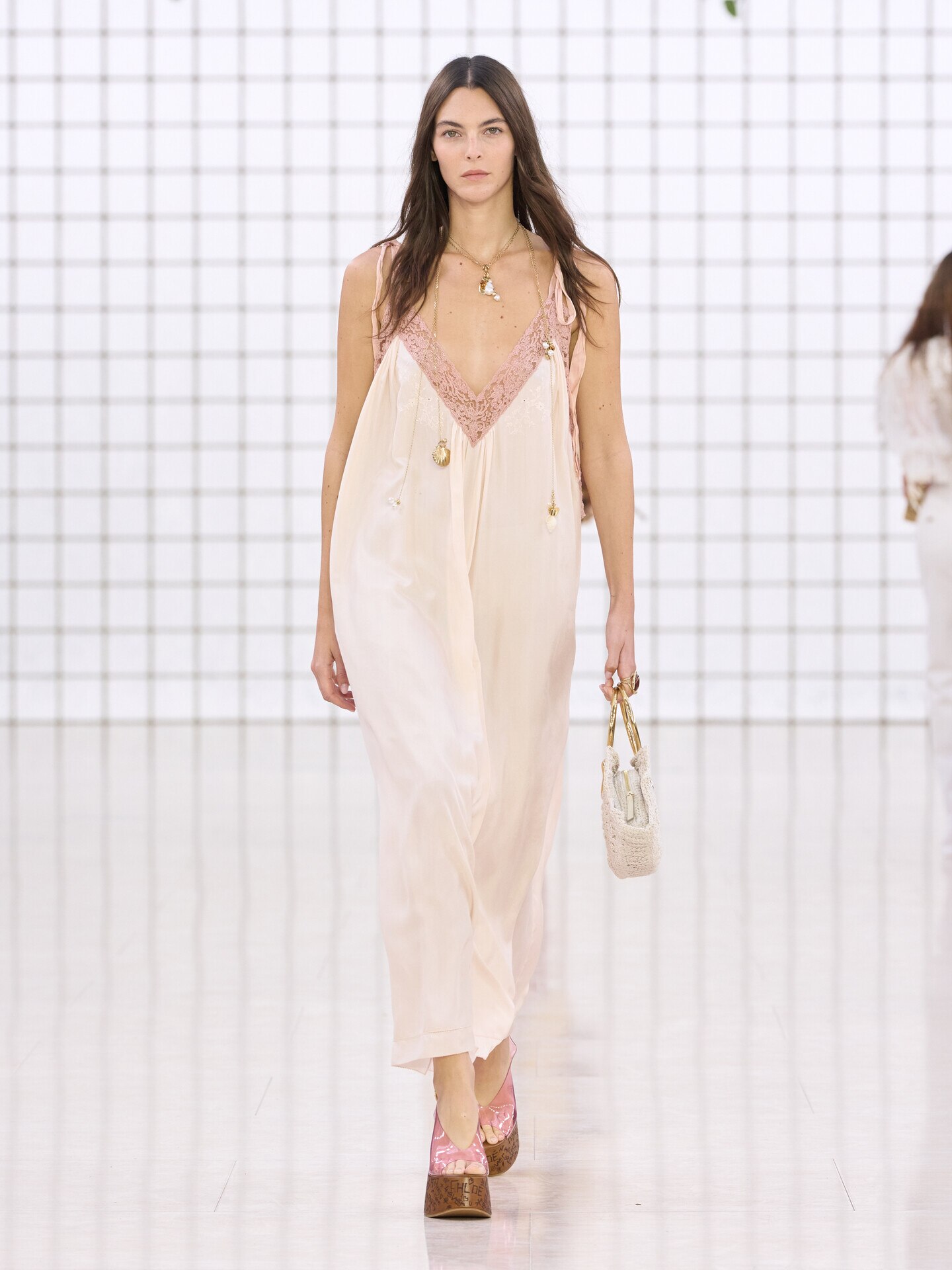 Look 14 - 1