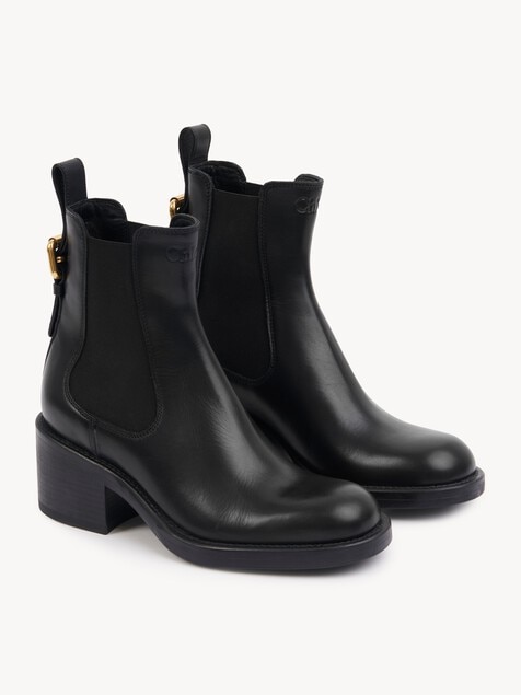 Dakota Chelsea Boot