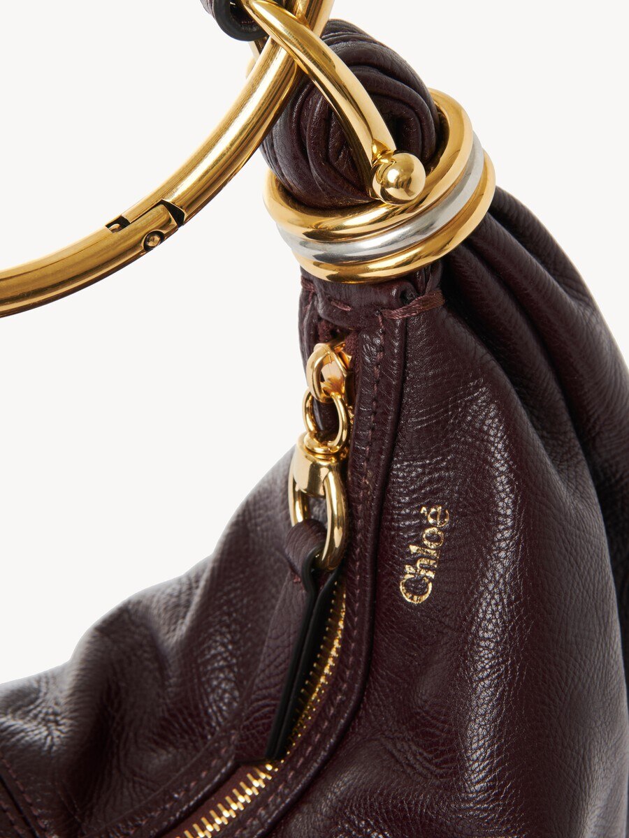 Small Bracelet hobo bag in grained leather - 6
