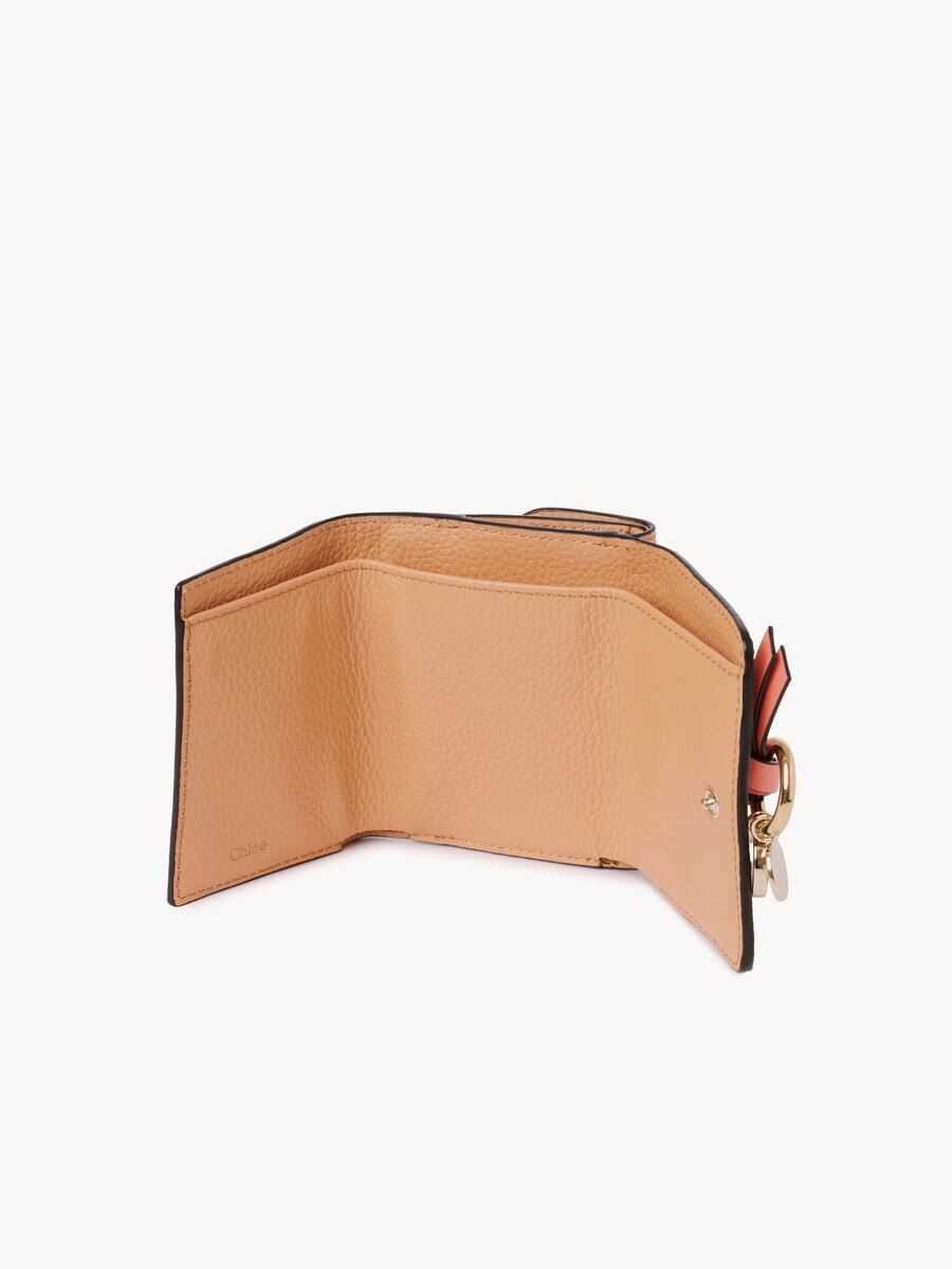 Mini Alphabet tri-fold in grained leather - 4