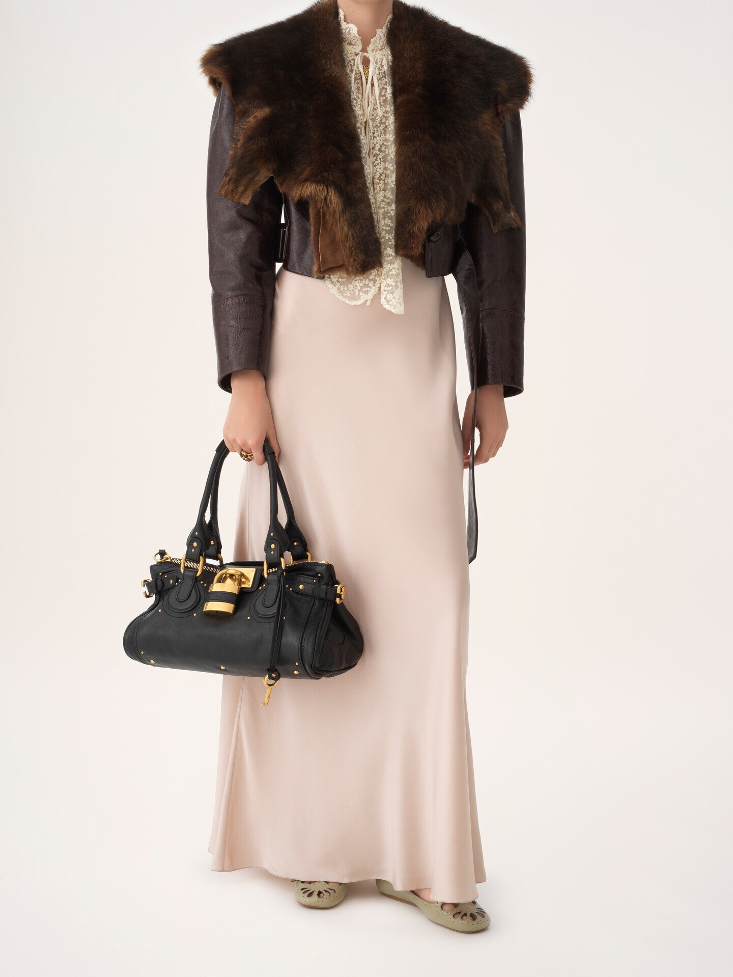 Paddington bag in grained leather - 7.0
