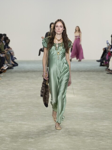 Look 30