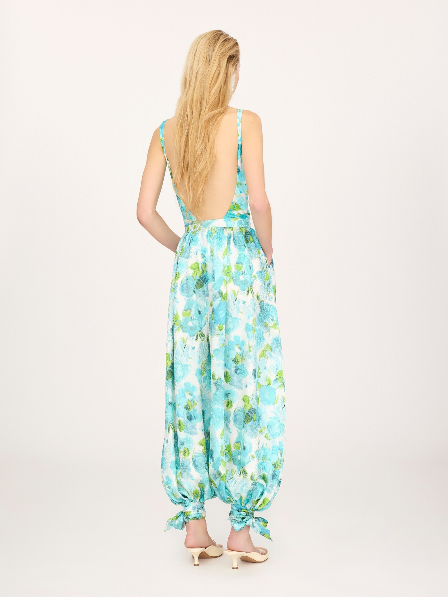 Pleated flowy trousers in silk jacquard - 4