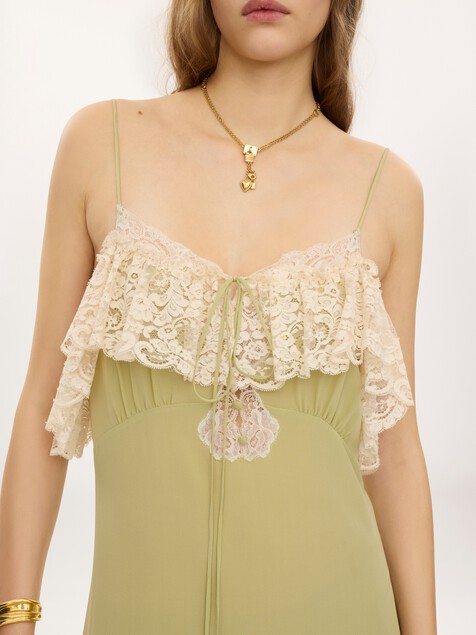 Thin-strap long dress in cr&ecirc;pe de chine & lace