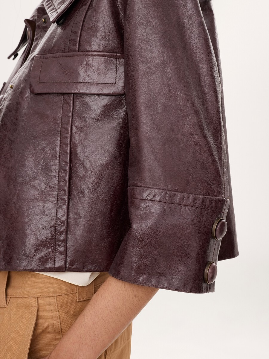 Cropped jacket in leather - 9