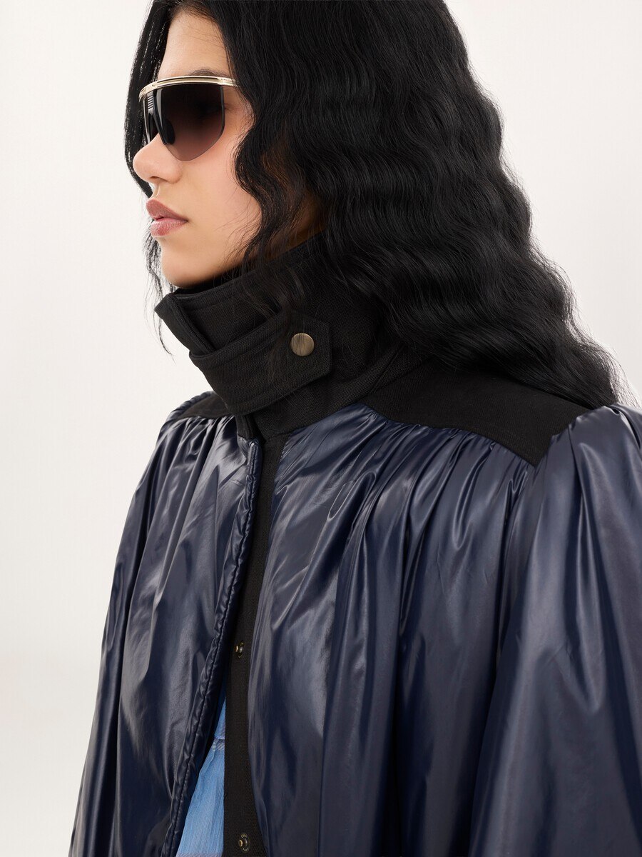 Cappotto funzionale lungo in nylon lucido - 9