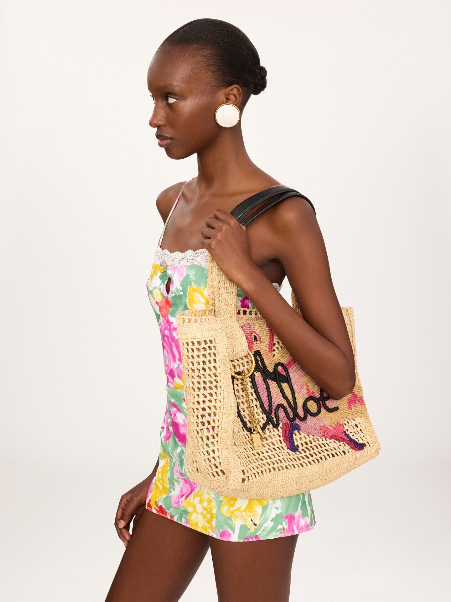 Summer Banana east-west tote bag in raffia - 3