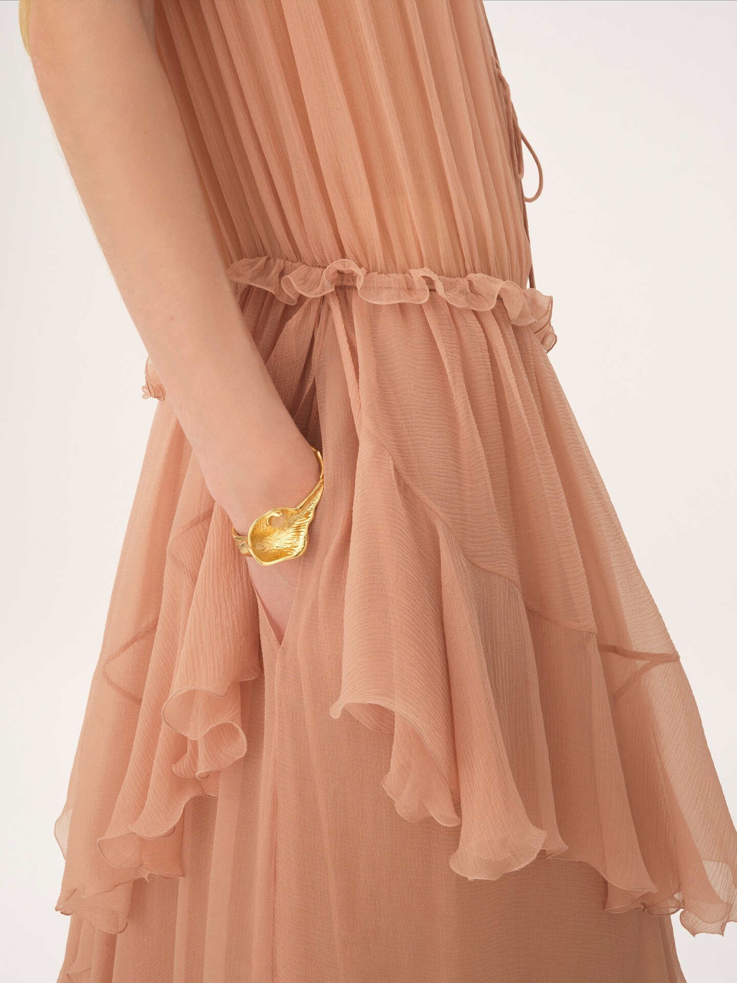 The Chlo&eacute; Flower Soul cuff - 3