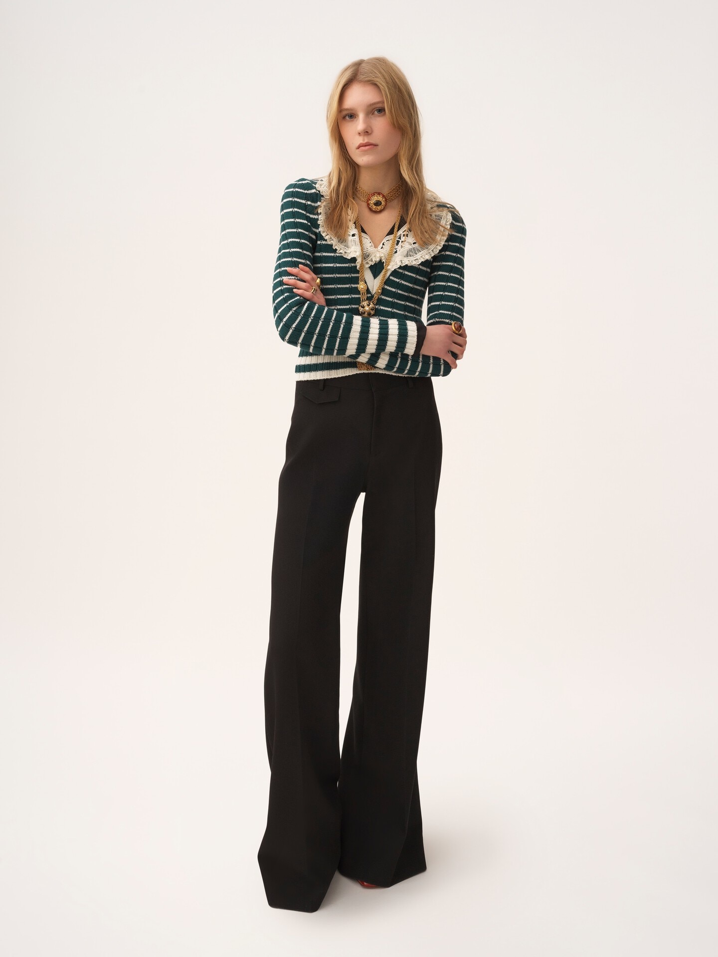 High-rise flared trousers in wool grain de poudre - 1.0