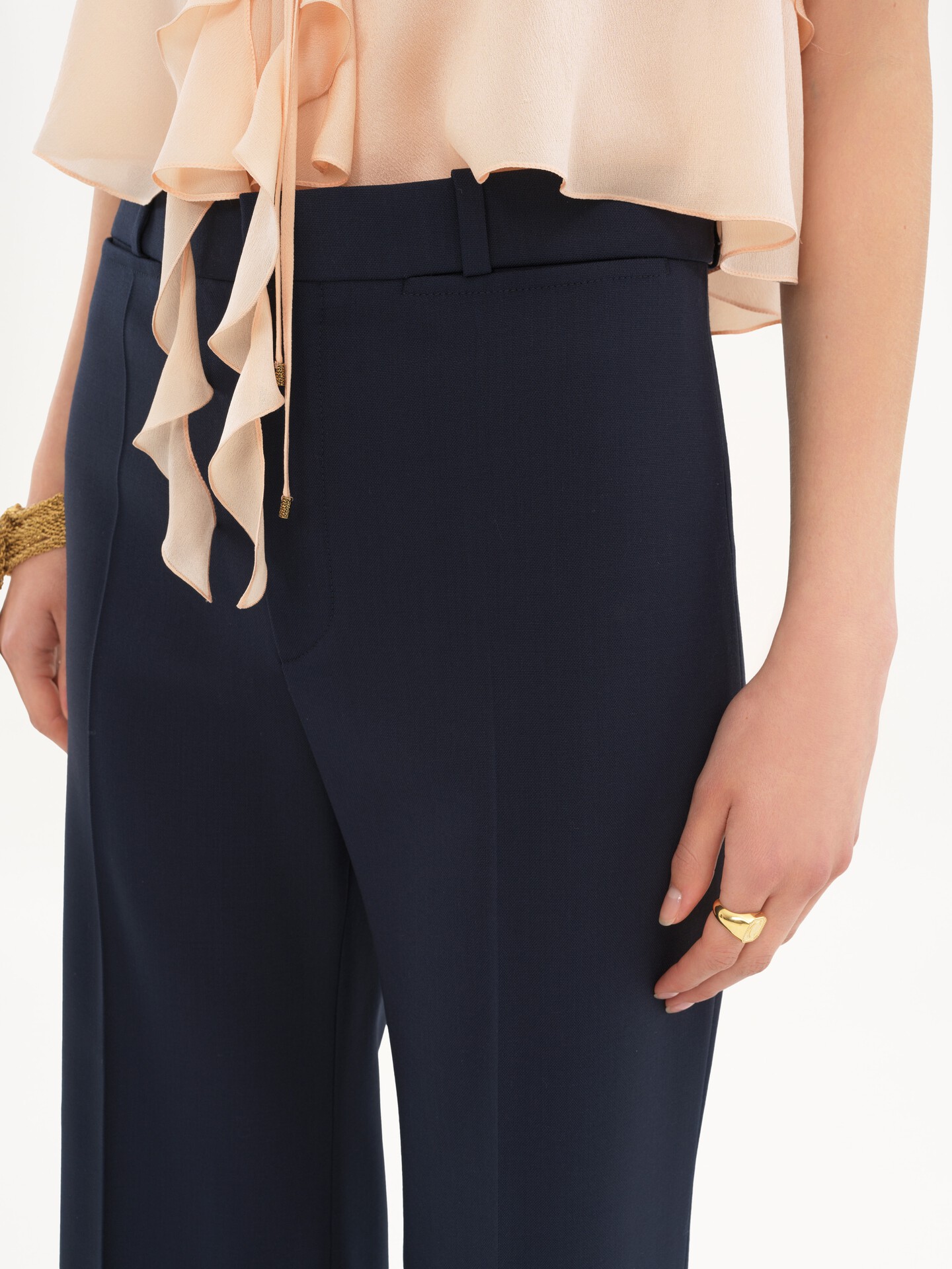Pantalon tailleur évasé en laine stretch - 6
