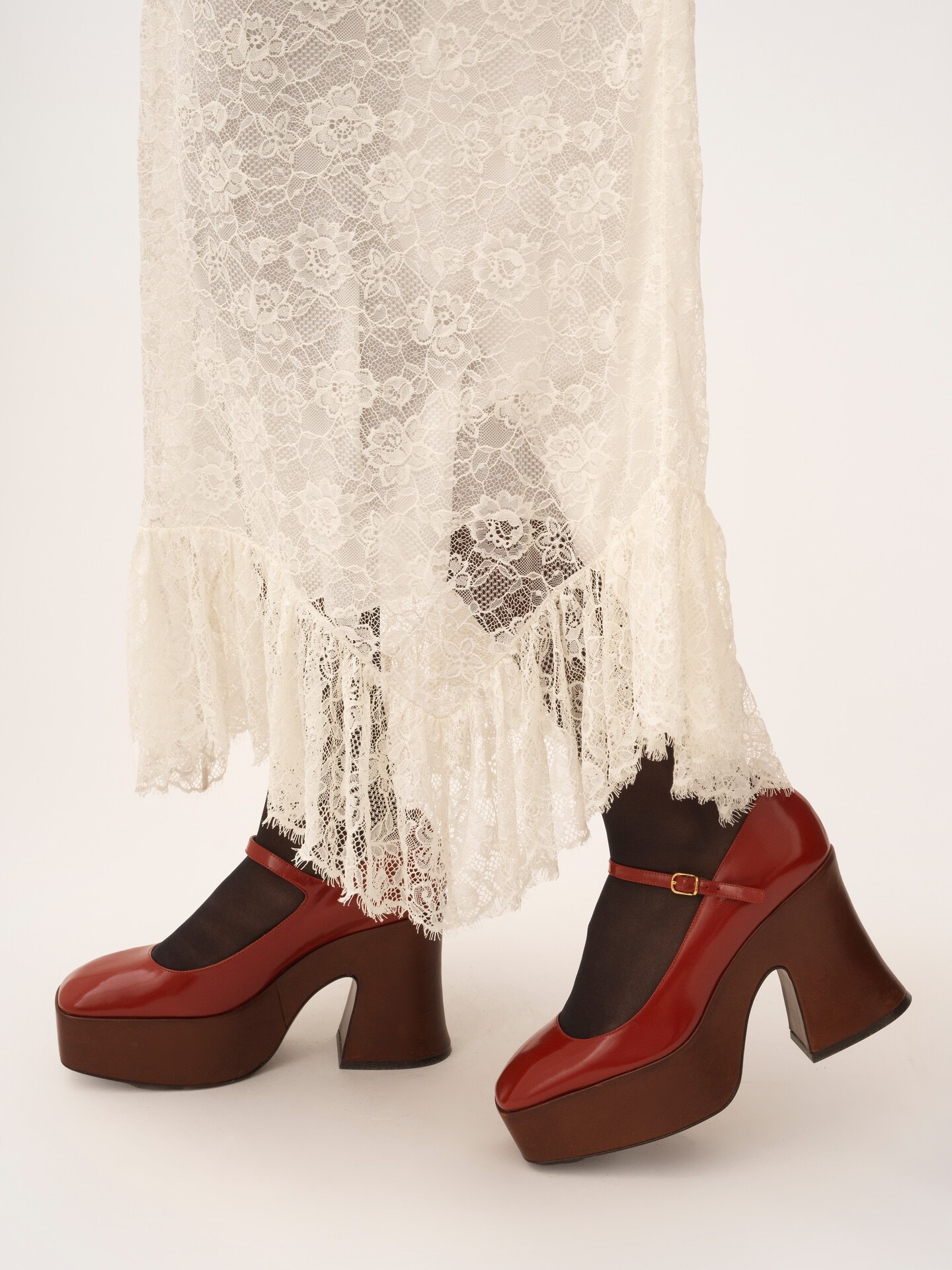 Ruffled midi skirt in floral lace jacquard - 7