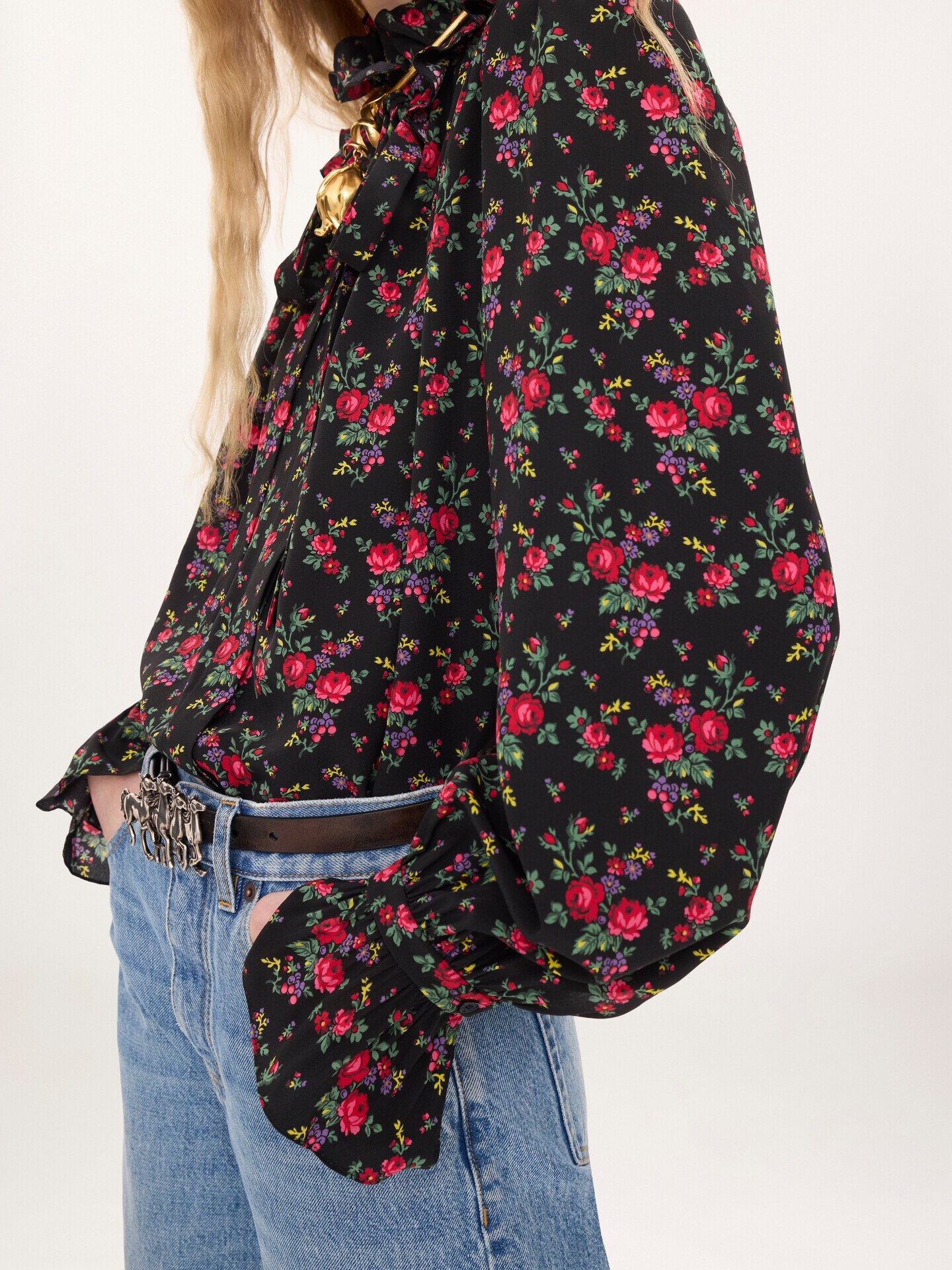 Tie-front ruffled blouse in cr&ecirc;pe de chine - 5.0