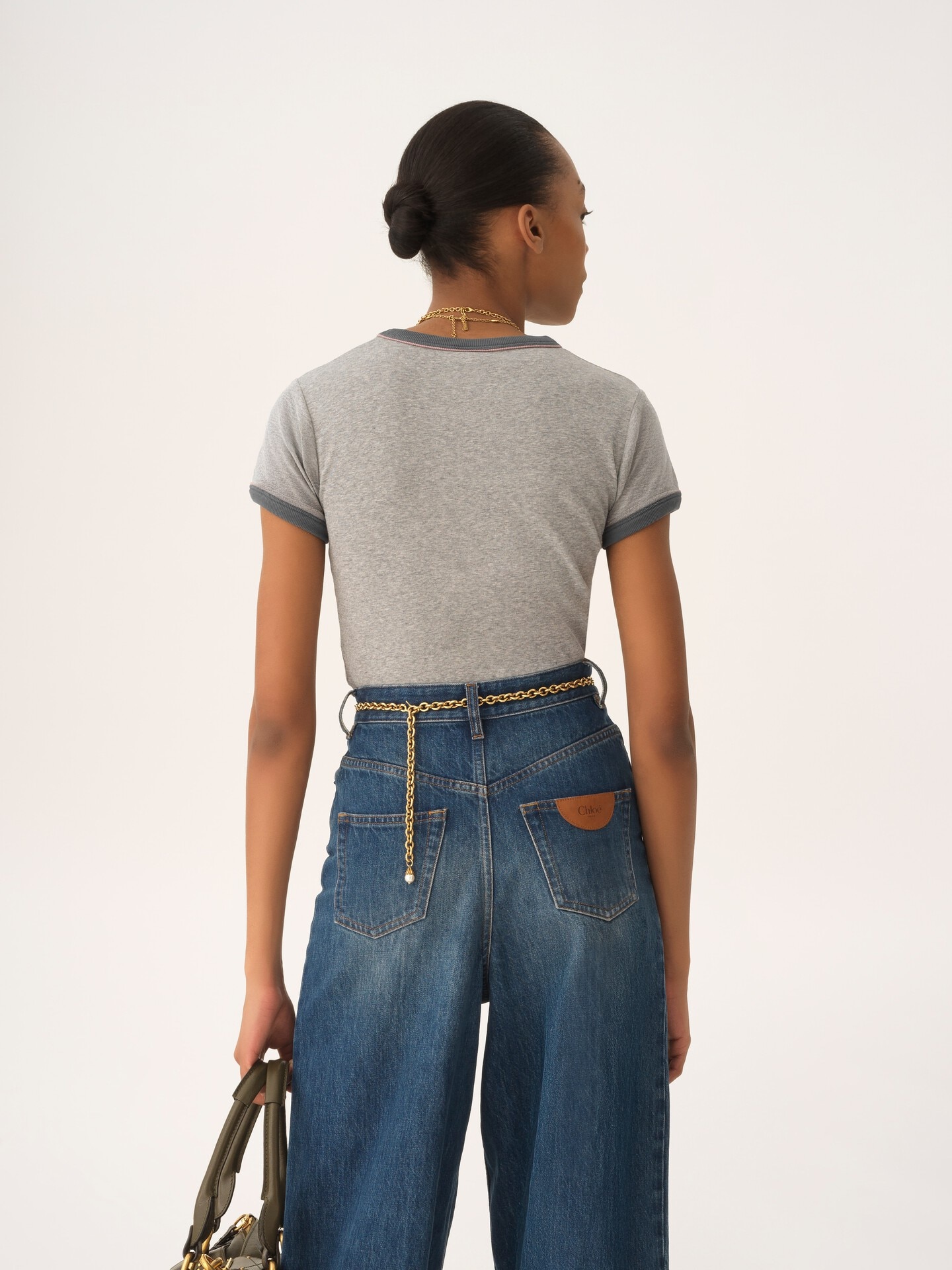 T-Shirt aus Baumwolljersey in Baby-Fit-Passform mit Logo - 6