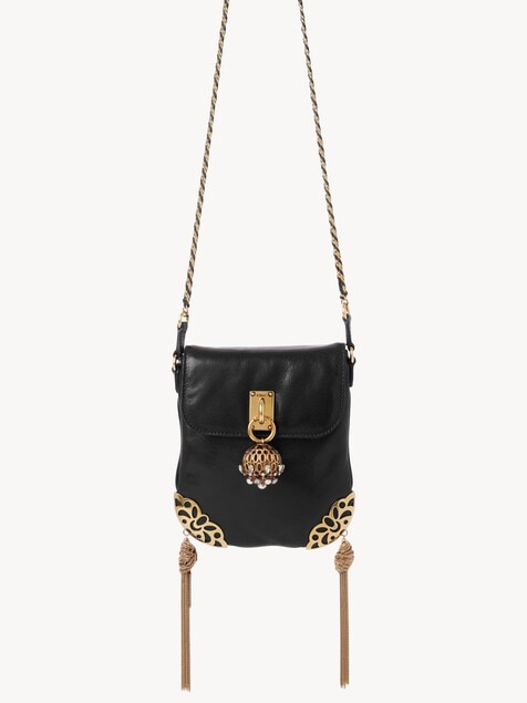 Ch&acirc;teau Treasures chain flap bag in grained leather