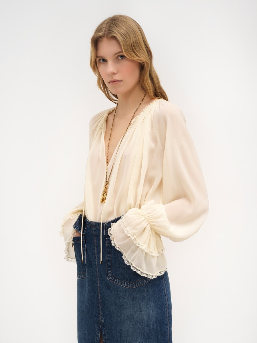 Top volant&eacute; en georgette de soie - 4