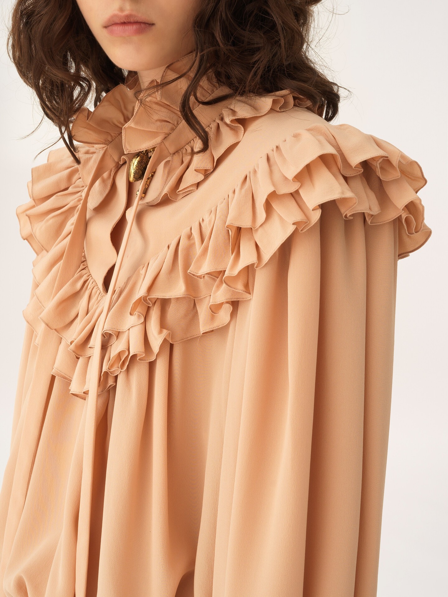 Oversized ruffle top in cr&ecirc;pe de chine - 7