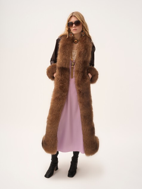 Cappotto lungo a colonna in pelle