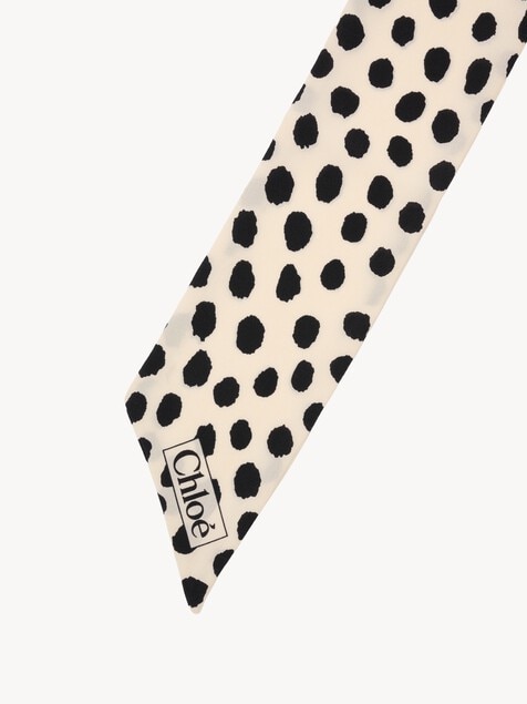 Chlo&eacute; Spotted Bandeau-Halstuch aus Seide