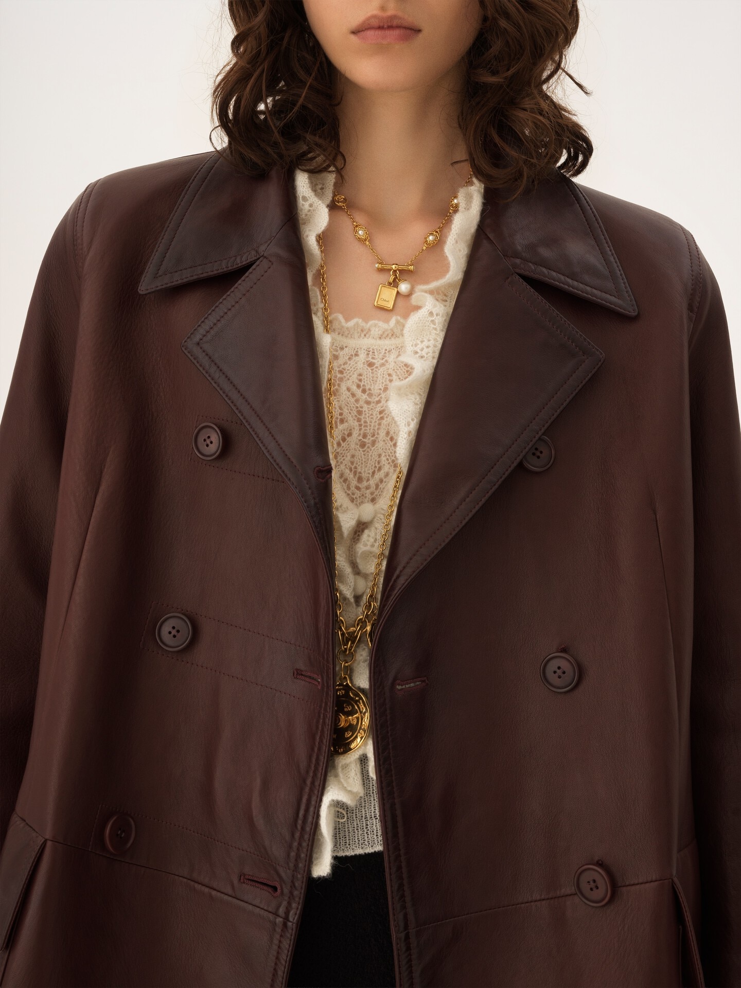 Double-breasted car coat in leather - 6