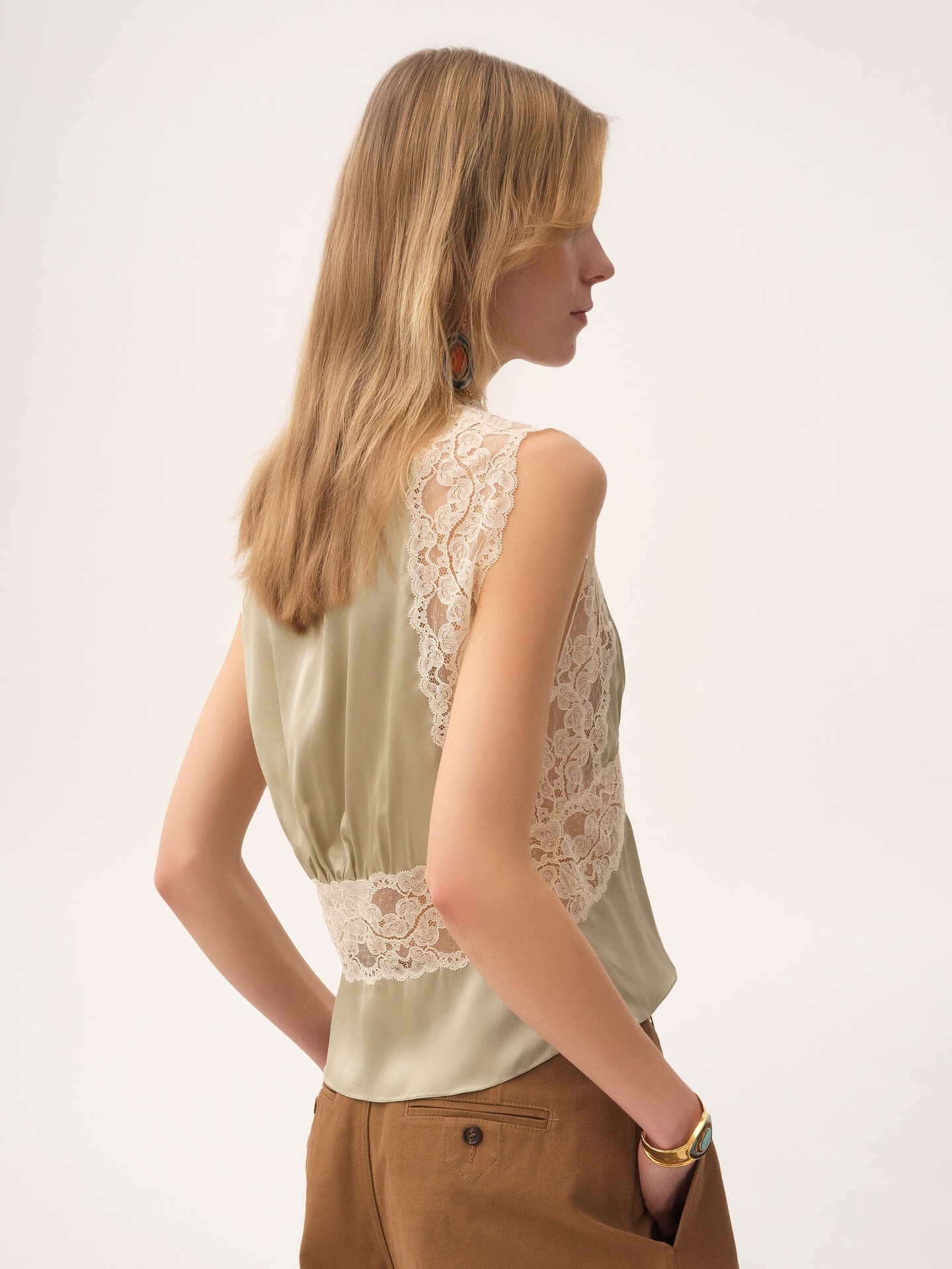 V-neck top in silk satin & lace - 5