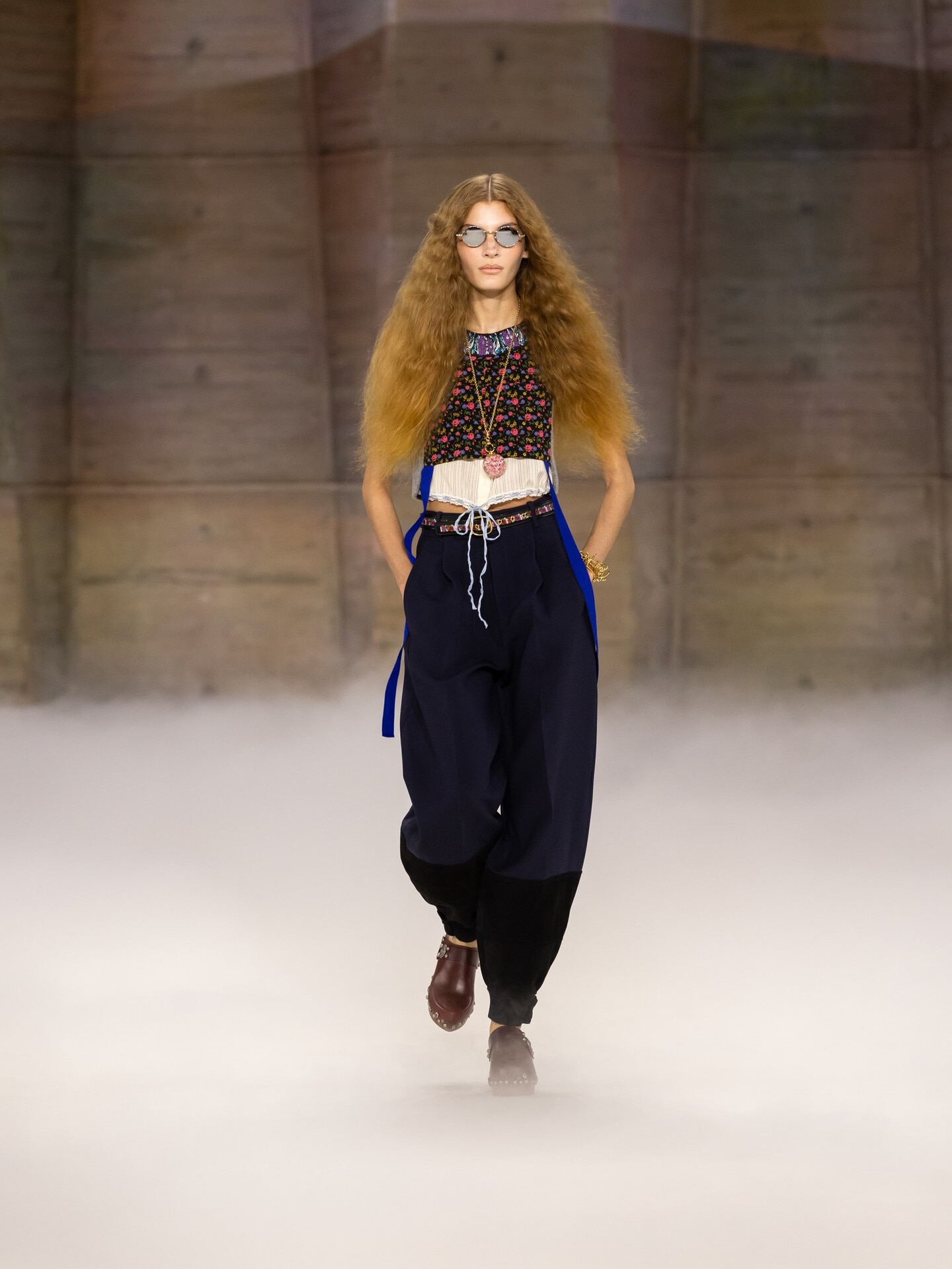 Look 23 - 1