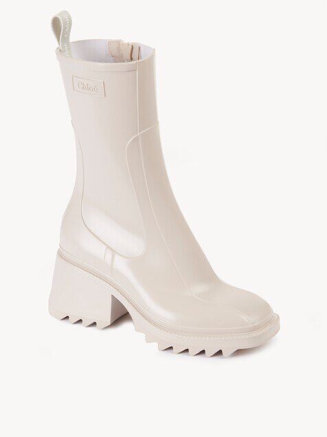 Betty rain boot