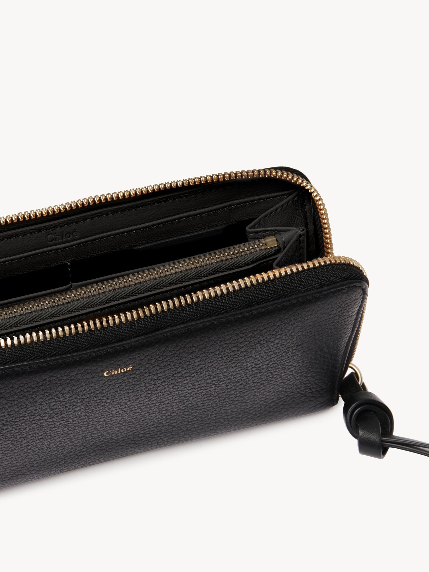 Alphabet zipped long wallet in grained leather - 4