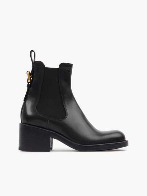 Dakota Chelsea boot