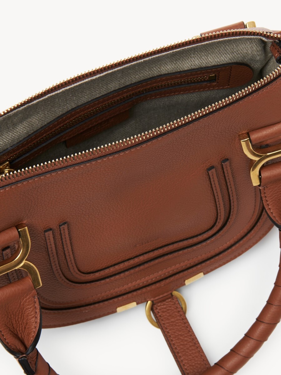 Small Marcie bag in grained leather - 9