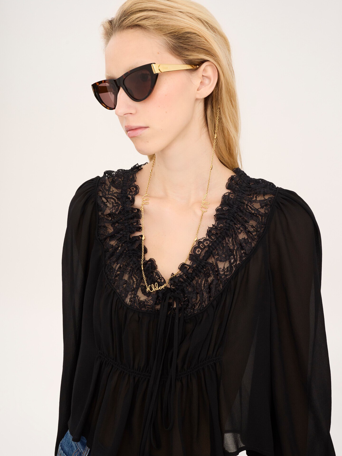 The Chlo&eacute; Iconic eyewear chain - 3